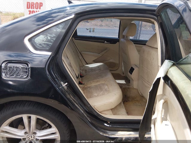 Продажа на аукционе авто 2015 Volkswagen Passat 1.8t Sel Premium, vin: 1VWCT7A32FC098118, номер лота: 45619413