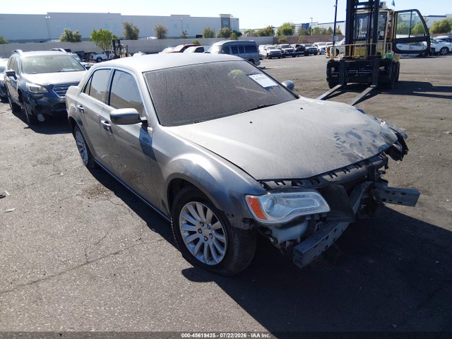 2012 Chrysler 300 მანქანა იყიდება აუქციონზე, vin: 2C3CCAAGXCH116638, აუქციონის ნომერი: 45619425