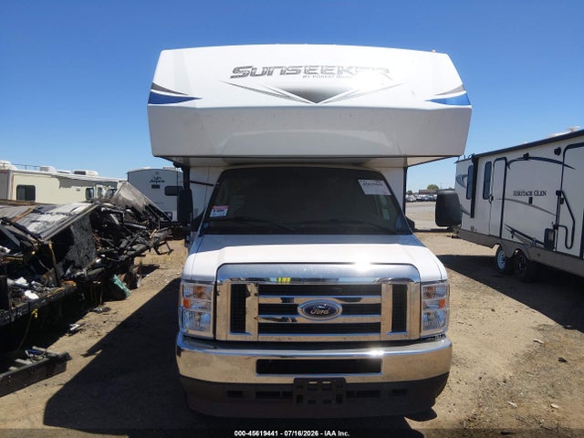 Ford Sunsk 2022 1FDWE3FN6NDC01851 Image 15