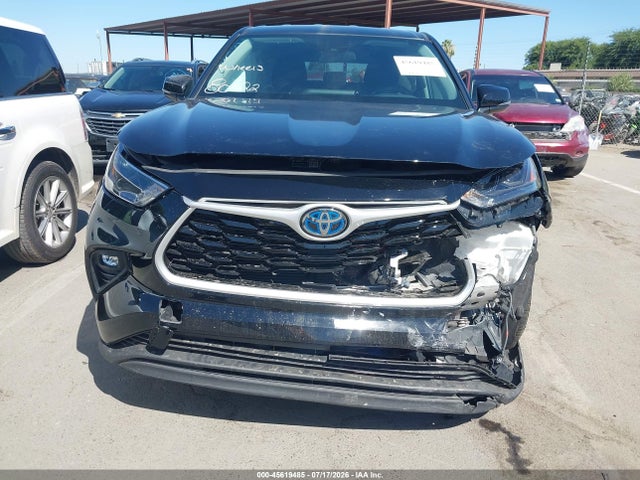 Toyota Highlander Hybrid Le 2023 5TDBBRCH9PS587329 Image 13