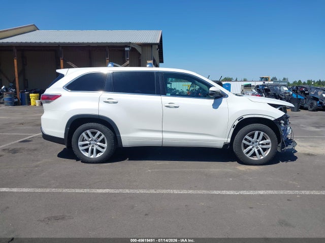 Toyota Highlander Le V6 2014 5TDBKRFH7ES011375 Image 13