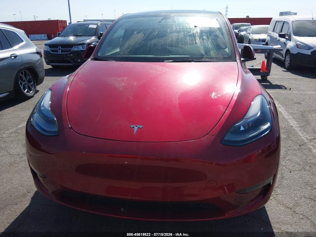 2024 Tesla Model Y Long Range Single Motor Rear-wheel Drive/rwd მანქანა იყიდება აუქციონზე, vin: 7SAYGDED8RF100897, აუქციონის ნომერი: 45619522