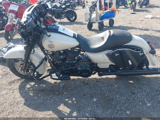 Harley-Davidson FLHXS 2022 1HD1KRP15NB639969 Image 12