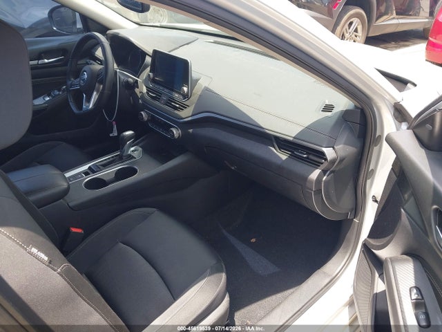 Auction sale of the 2019 Nissan Altima 2.5 Sv, vin: 1N4BL4DVXKC183766, lot number: 45619539