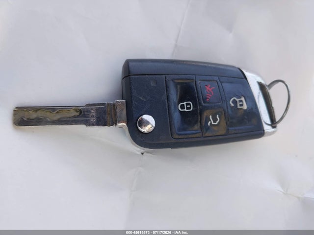 Продажа на аукционе авто 2015 Volkswagen Golf Gti 2.0t S 2-door, vin: 3VWYT7AU5FM051288, номер лота: 45619573