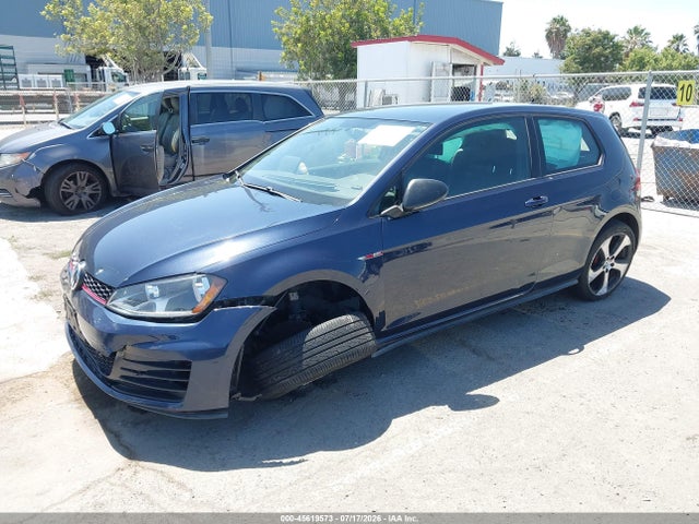Продажа на аукционе авто 2015 Volkswagen Golf Gti 2.0t S 2-door, vin: 3VWYT7AU5FM051288, номер лота: 45619573