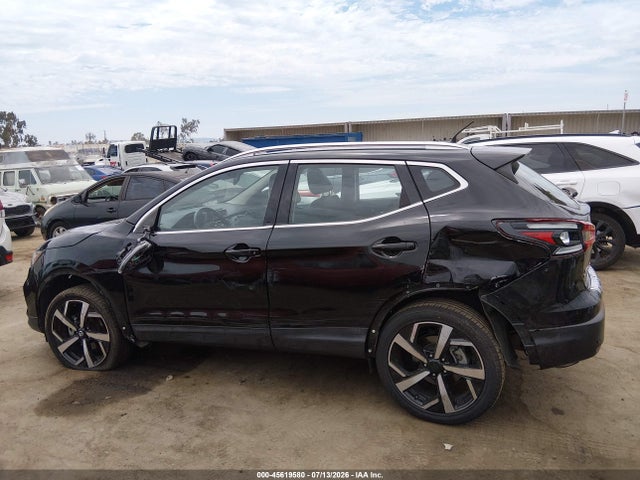 JN1BJ1CW0NW493472 Nissan Rogue Sport Sl Awd Xtronic Cvt