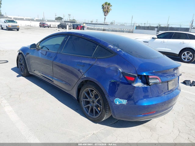 Tesla Model 3 Standard Range Plus Rear-wheel Drive 2021 5YJ3E1EA9MF013598 Image 3
