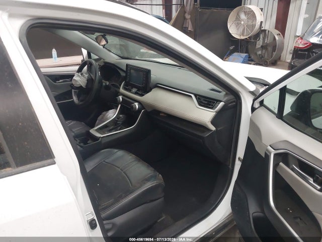 2019 Toyota Rav4 Xle მანქანა იყიდება აუქციონზე, vin: 2T3W1RFV7KW041089, აუქციონის ნომერი: 45619694