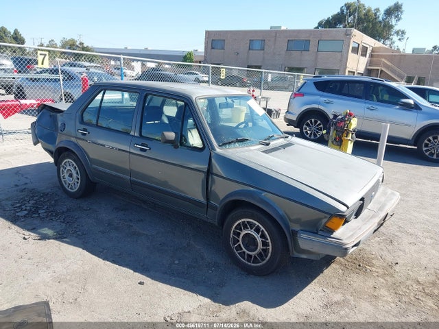 45619711 :رقم المزاد ، WVWGB0160EW133891 vin ، 1984 Volkswagen Jetta Deluxe مزاد بيع