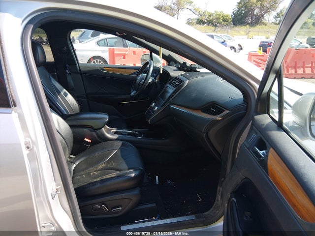 45619735 :رقم المزاد ، 5LMTJ2AH1FUJ37842 vin ، 2015 Lincoln Mkc مزاد بيع
