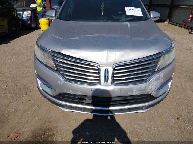 45619735 :رقم المزاد ، 5LMTJ2AH1FUJ37842 vin ، 2015 Lincoln Mkc مزاد بيع
