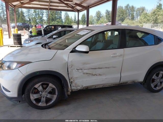 Honda HR-V LX 2018 3CZRU6H39JM707099 Image 6
