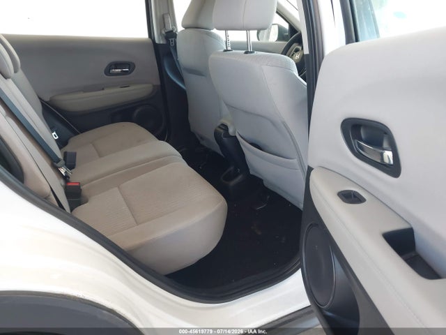Honda HR-V LX 2018 3CZRU6H39JM707099 Image 8