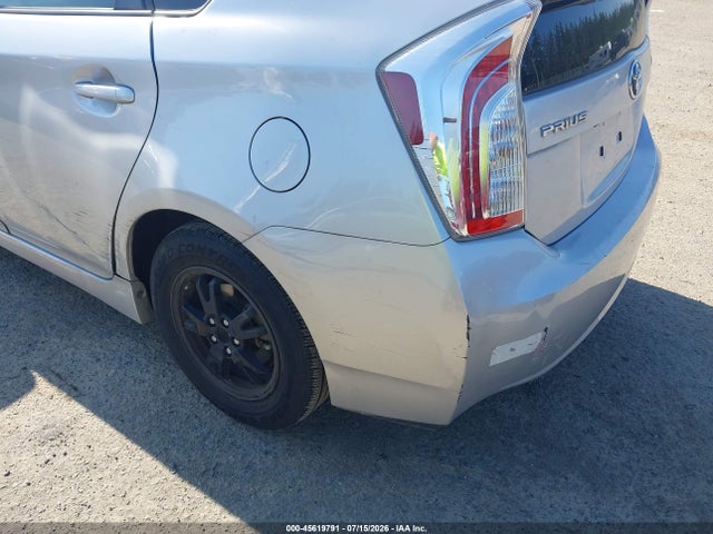 JTDKN3DU9E0387762 Toyota Prius Three