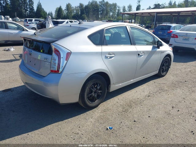 JTDKN3DU9E0387762 Toyota Prius Three