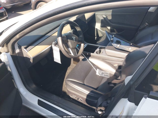 45619808 :رقم المزاد ، 5YJ3E1EA9MF929701 vin ، 2021 Tesla Model 3 Standard Range Plus Rear-wheel Drive مزاد بيع