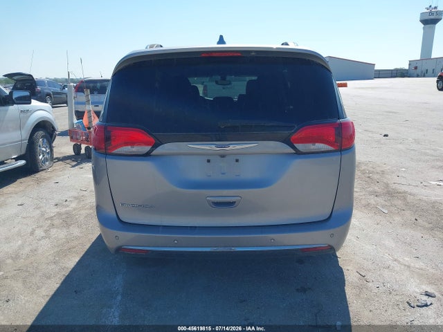 45619815 :رقم المزاد ، 2C4RC1BG0KR612870 vin ، 2019 Chrysler Pacifica Touring L مزاد بيع