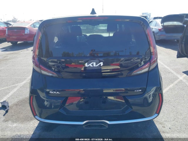 KNDJ53AU2P7887580 KIA Soul Gt-line