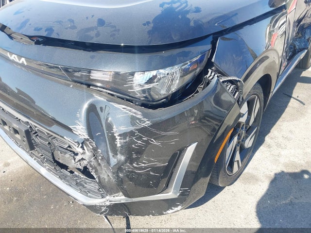 KNDJ53AU2P7887580 KIA Soul Gt-line