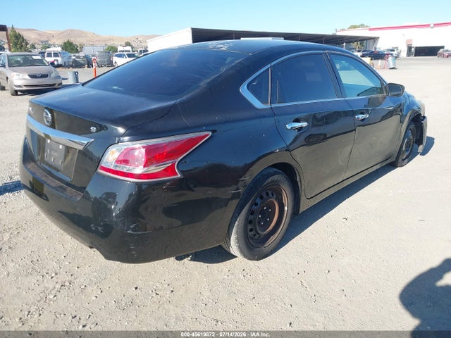 Nissan Altima 2.5 S 2015 1N4AL3AP3FC261483 Image 4