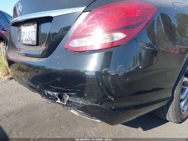 Mercedes-Benz C 300 2016 55SWF4JB2GU150878 Image 17