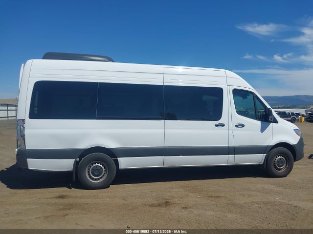 W1Z4KGHYXTT605152 Mercedes-Benz Sprinter 2500 High Roof 4-cyl Diesel