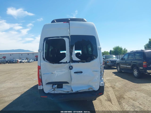 W1Z4KGHYXTT605152 Mercedes-Benz Sprinter 2500 High Roof 4-cyl Diesel