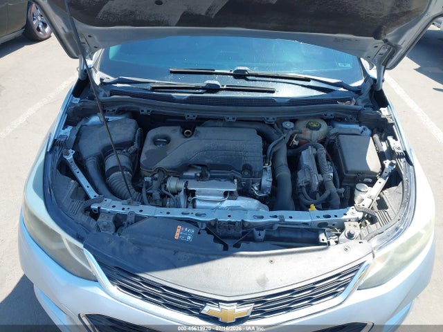 1G1BE5SM0H7236831 Chevrolet Cruze Lt Auto