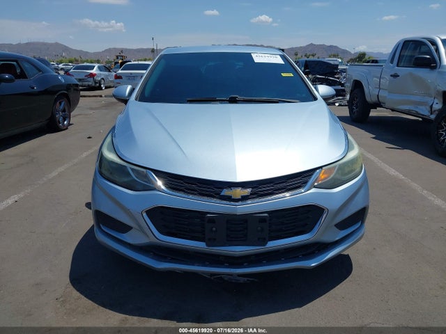 1G1BE5SM0H7236831 Chevrolet Cruze Lt Auto