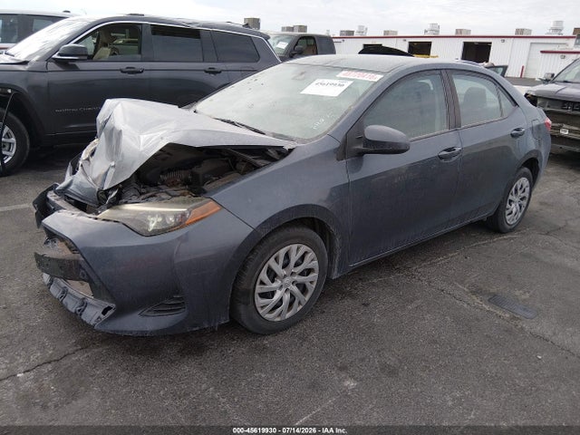 Toyota COROLLA LE 2017 2T1BURHE4HC932284 Image 2