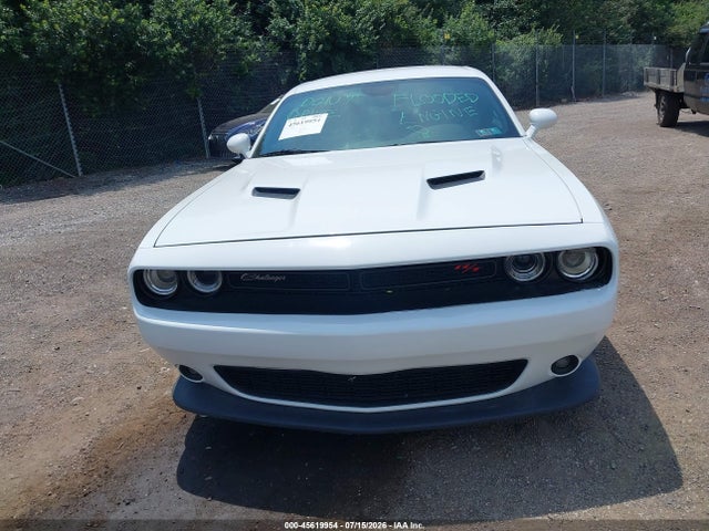 Продажа на аукционе авто 2021 Dodge Challenger Sxt, vin: 2C3CDZAG9MH623463, номер лота: 45619954