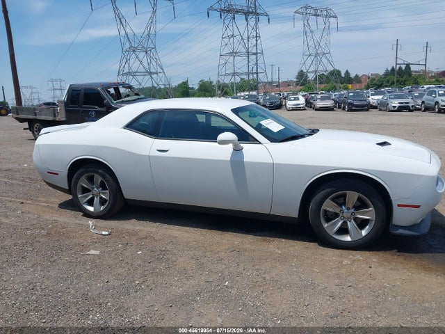 Продажа на аукционе авто 2021 Dodge Challenger Sxt, vin: 2C3CDZAG9MH623463, номер лота: 45619954