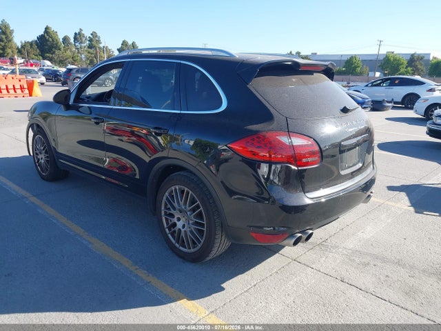 Продажа на аукционе авто 2012 Porsche Cayenne Turbo, vin: WP1AC2A27CLA82656, номер лота: 45620010