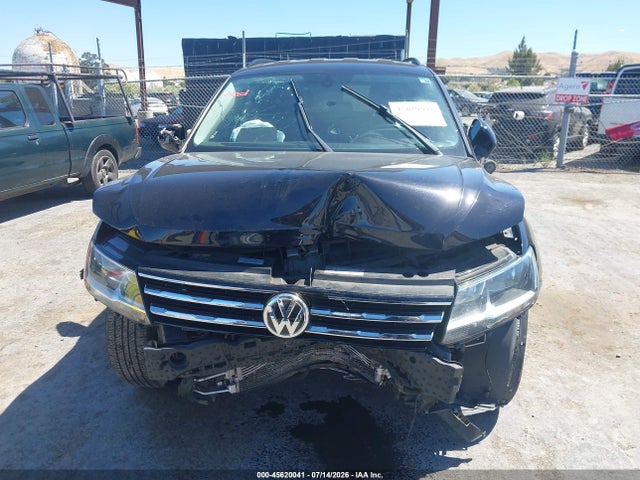 3VV3B7AX2LM011659 Volkswagen Tiguan 2.0t Se/2.0t Se R-line Black/2.0t Sel