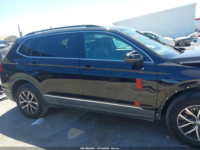3VV3B7AX2LM011659 Volkswagen Tiguan 2.0t Se/2.0t Se R-line Black/2.0t Sel