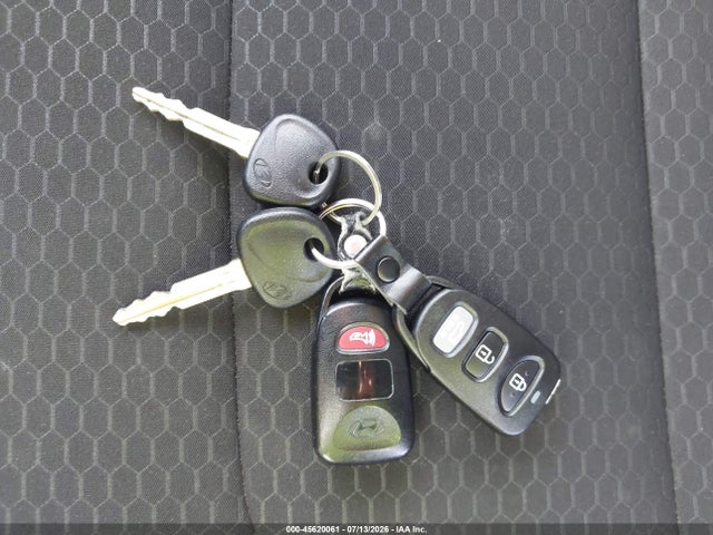 5NPD74LF9LH616582 Hyundai ELANTRA SE