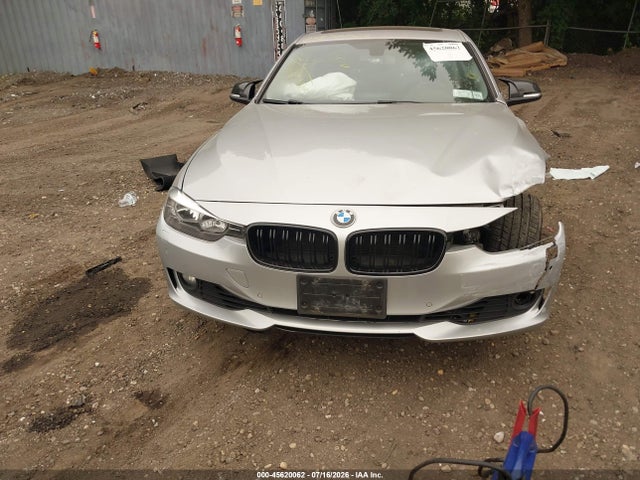 2014 Bmw 328i Xdrive მანქანა იყიდება აუქციონზე, vin: WBA3B3G56ENR82098, აუქციონის ნომერი: 45620062