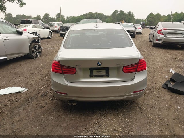 2014 Bmw 328i Xdrive მანქანა იყიდება აუქციონზე, vin: WBA3B3G56ENR82098, აუქციონის ნომერი: 45620062