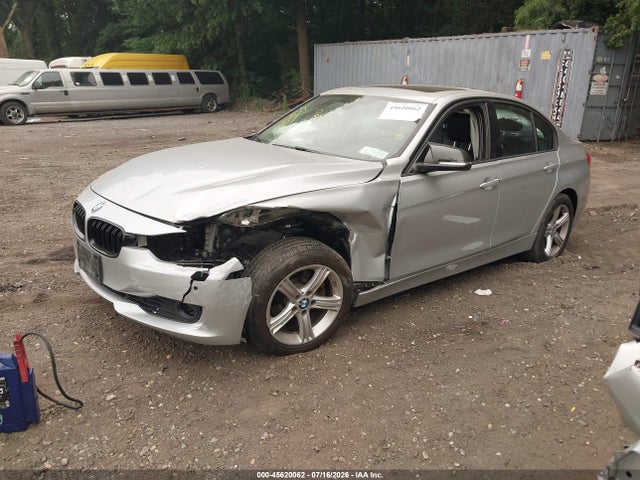 2014 Bmw 328i Xdrive მანქანა იყიდება აუქციონზე, vin: WBA3B3G56ENR82098, აუქციონის ნომერი: 45620062