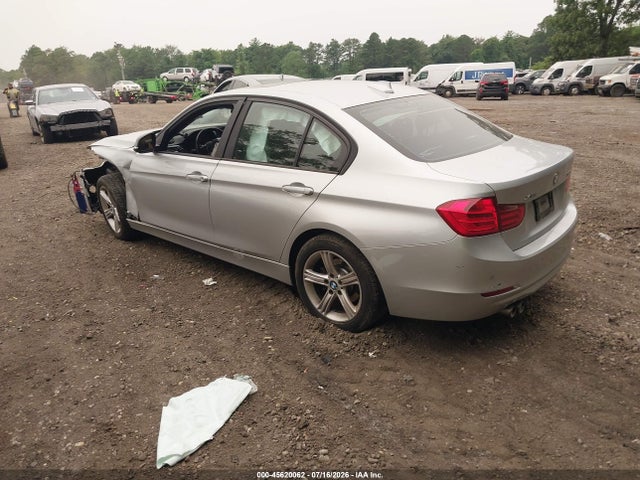 2014 Bmw 328i Xdrive მანქანა იყიდება აუქციონზე, vin: WBA3B3G56ENR82098, აუქციონის ნომერი: 45620062