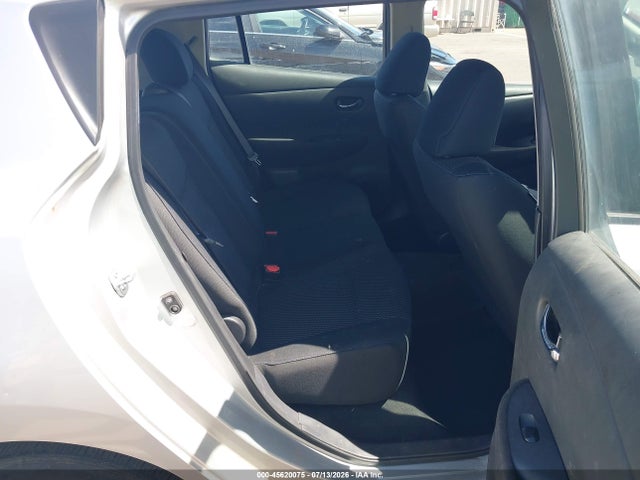 Nissan LEAF S 2015 1N4AZ0CP4FC329803 Image 8