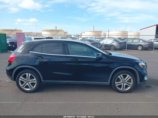 WDCTG4EB7JJ465102 Mercedes-Benz GLA 250