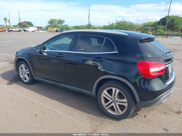WDCTG4EB7JJ465102 Mercedes-Benz GLA 250