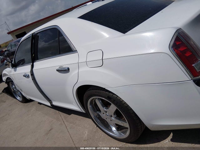 Продажа на аукционе авто 2011 Chrysler 300 Limited, vin: 2C3CA5CG1BH585609, номер лота: 45620158