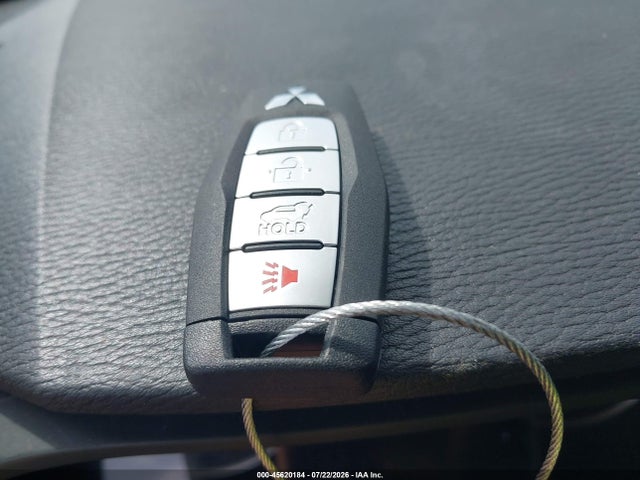2022 Mitsubishi Outlander Es 2.5 2wd მანქანა იყიდება აუქციონზე, vin: JA4J3TA80NZ065848, აუქციონის ნომერი: 45620184