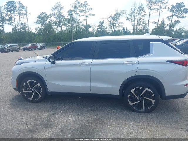 2022 Mitsubishi Outlander Es 2.5 2wd მანქანა იყიდება აუქციონზე, vin: JA4J3TA80NZ065848, აუქციონის ნომერი: 45620184