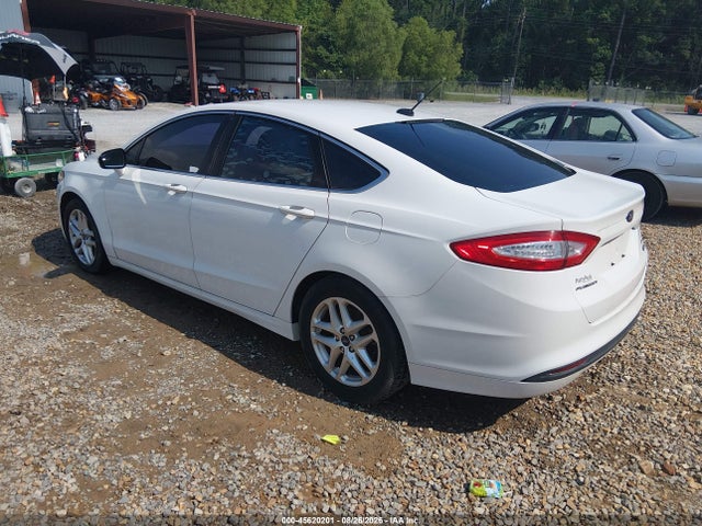 3FA6P0HD4FR144789 Ford FUSION SE