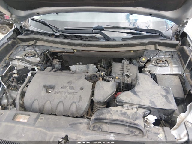 JA4AD3A39HZ008408 Mitsubishi Outlander Se/sel