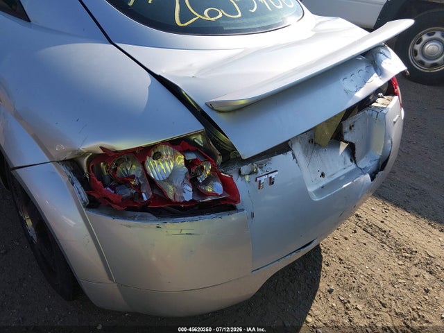 45620350 :رقم المزاد ، TRUUC28N4Y1055518 vin ، 2000 Audi Tt مزاد بيع